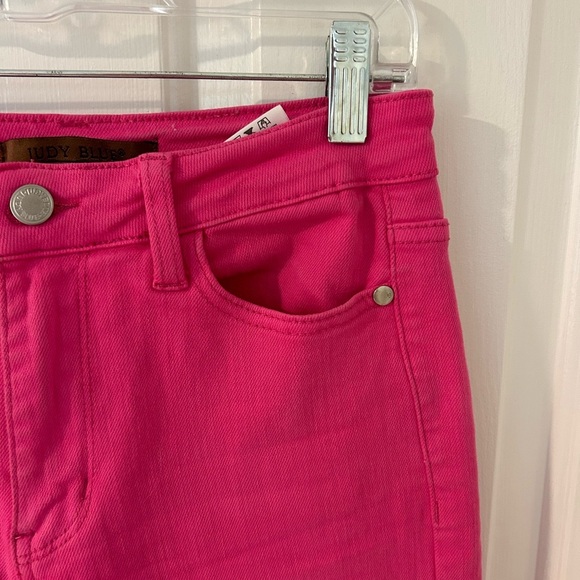 Judy Blue High Waisted Hot Pink 90’s Straight Leg Jeans - Picture 4 of 7